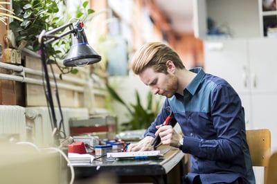 5_Types_of_Lone_Workers_You_Should_Be_Identifying_in_Your_Company.jpg