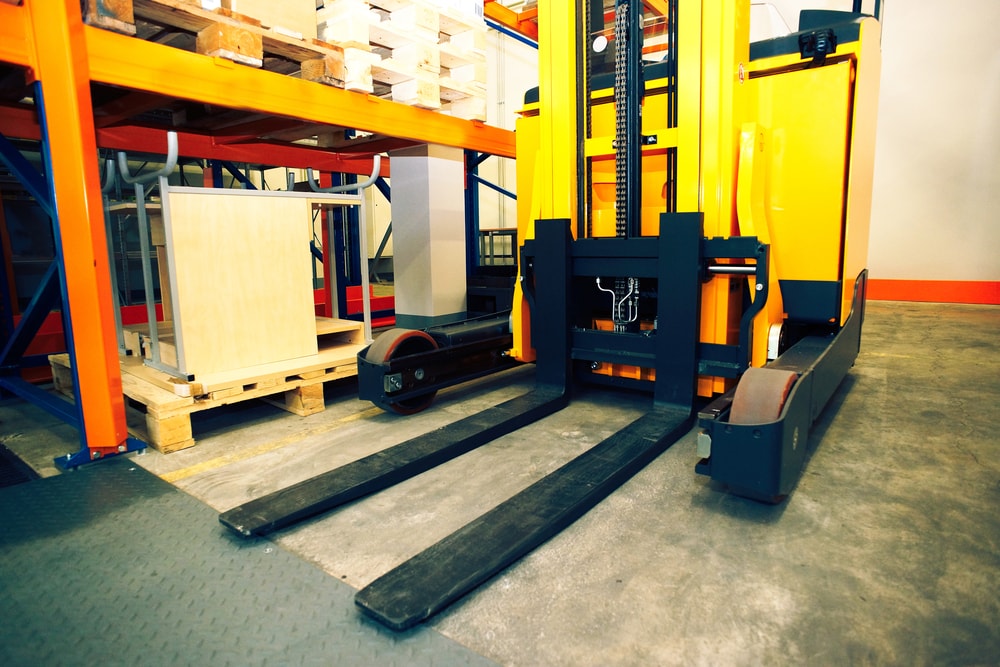 6 Key Considerations When Choosing a Warehouse WiFi Solution