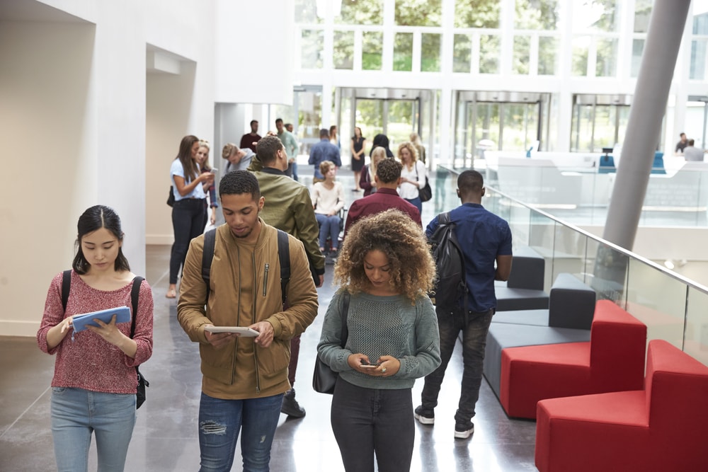 Solving Real-Time Network Issues on Campus Using Network Overlay Tools